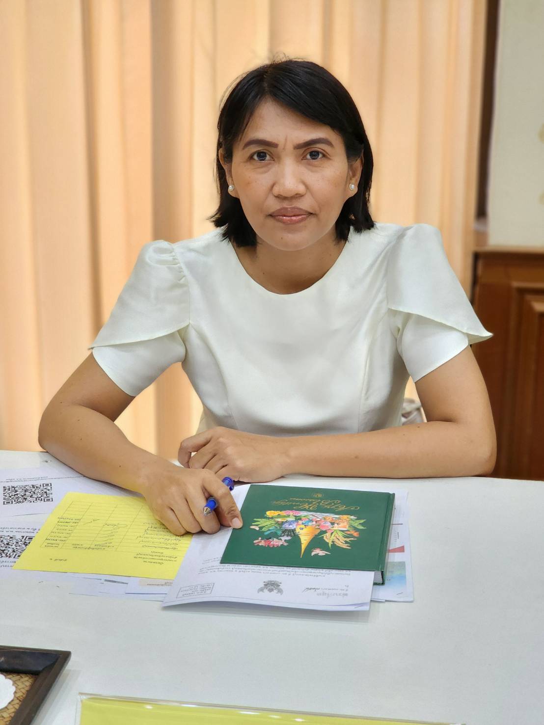 title - ปฏิรูปที่ดินจังหวัดเพชรบุรี มอบหมายให้ นางสาวขวัญใจ เพชรสวน นักวิชาการปฏิรูปที่ดินชำนาญการ ร่วมประชุมคณะกรมการจังหวัดเพชรบุรี ประจำเดือนพฤษภาคม 2569
